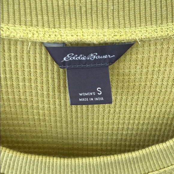 Women's Eddie Bauer Fitted Lime Yellow-Green Long Sleeve Waffle Crew Size Small - Picture 2 of 6